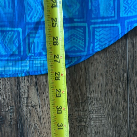 NWT Chubbies Fridays Breeze Tech Short Sleeve Shirt Hawaiian Men Size Small - Picture 6 of 10